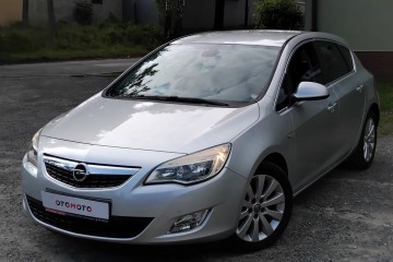 Opel Astra 2.0 CDTI DPF Automatik Cosmo