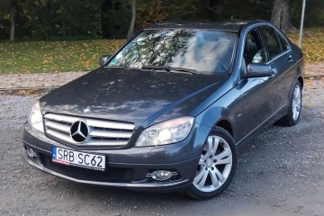 1,8 Benz // Avantgarde // Klima // Super stan // Po opłatach z Niemiec