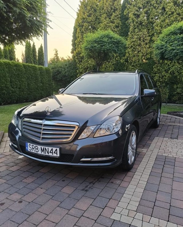 mercedes-benz